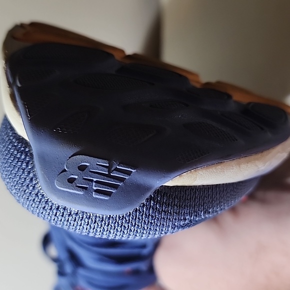 New Balance Fresh Foam X 1080 V12 Women’s Size 6.5 - Picture 14 of 15